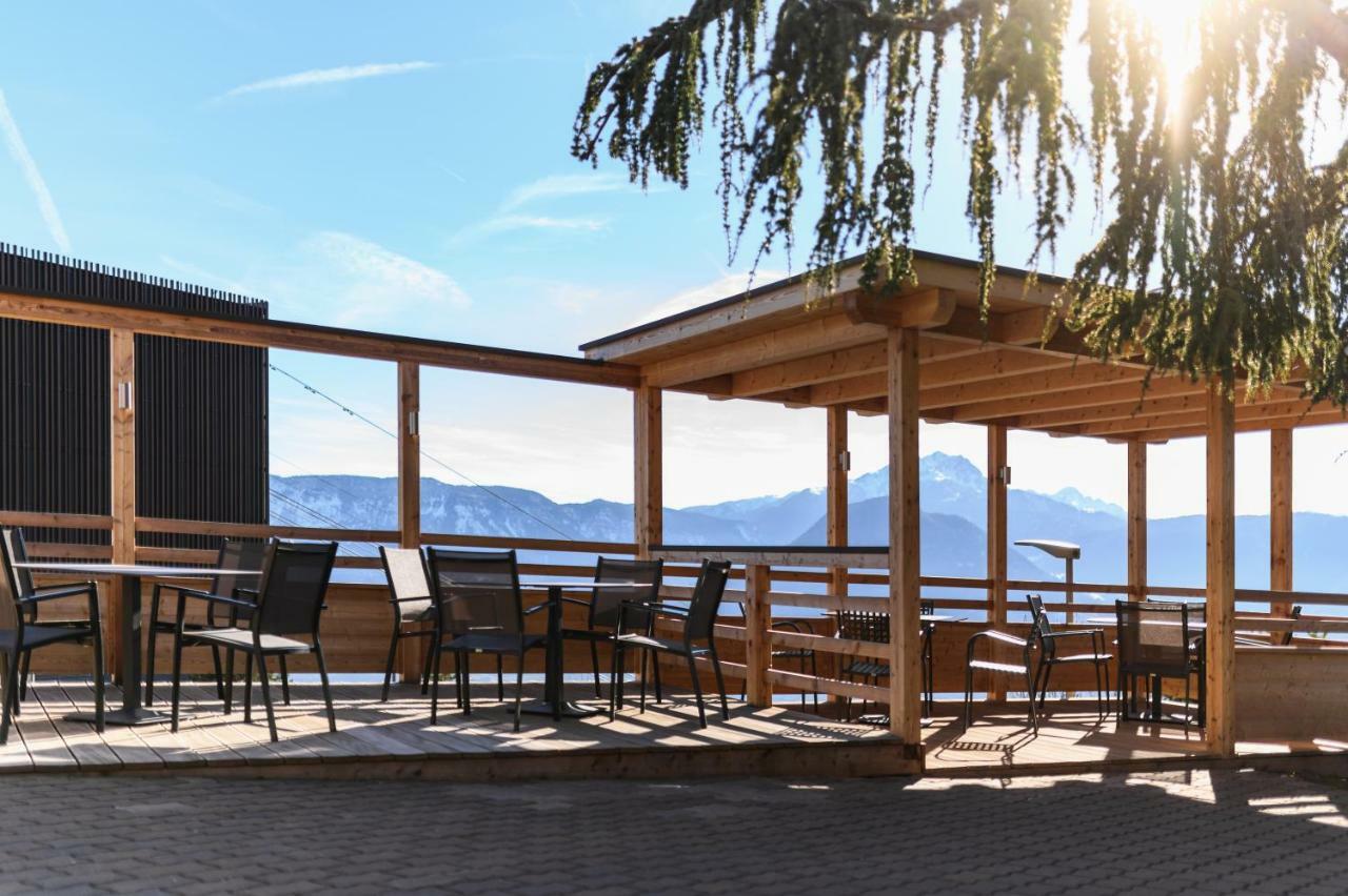 Hotel Restaurant Alber Verano Exterior photo